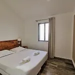Village De Paese Di Lava, Grand Ajaccio Otel