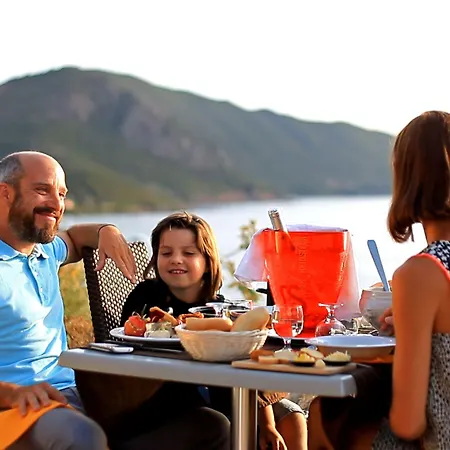 Village De Paese Di Lava, Grand Ajaccio Otel 3*