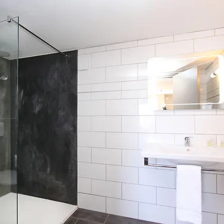 Village De Paese Di Lava, Grand Ajaccio 3* Alata