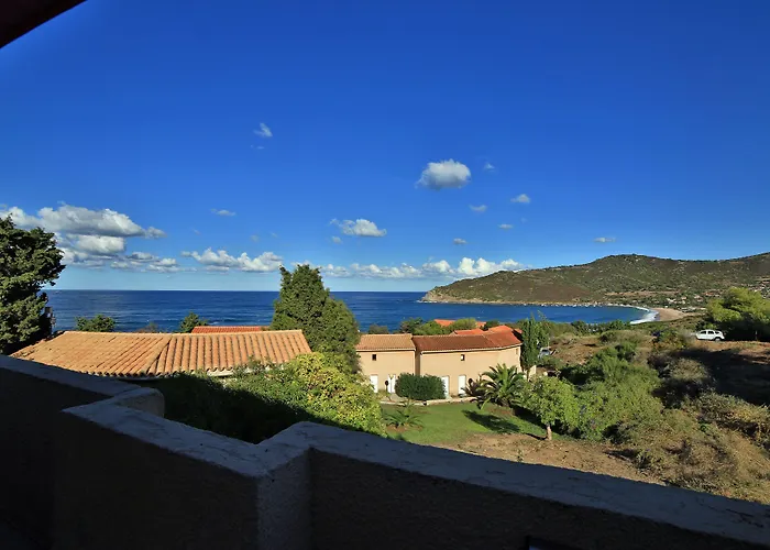 Village De Paese Di Lava, Grand Ajaccio 3* Alata