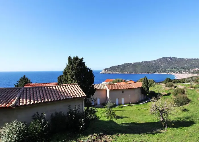Village De Paese Di Lava, Grand Ajaccio Szálloda 3*